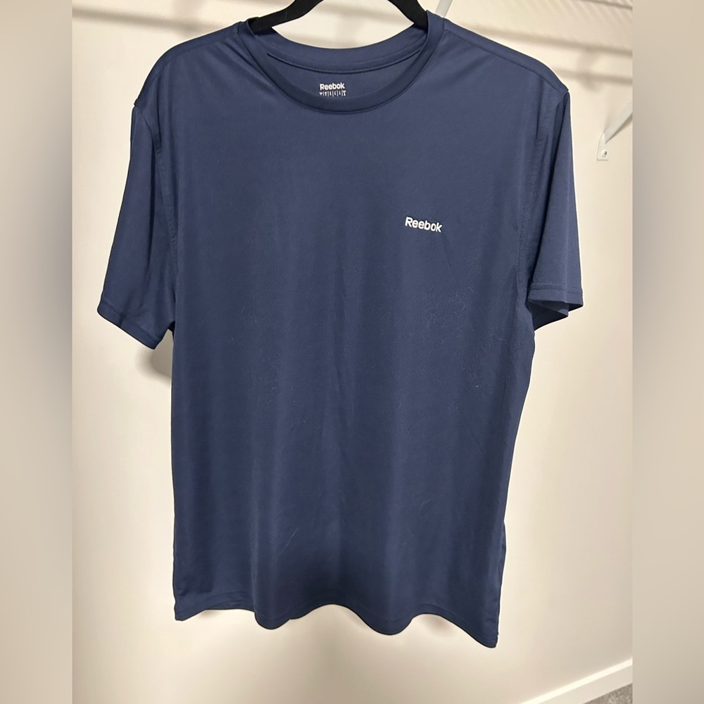 Reebok Men's Navy Short Sleeve Tee
